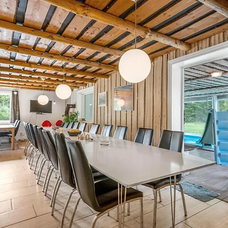 24 Person Pool House With Activity And 8 Bedrooms * Karup